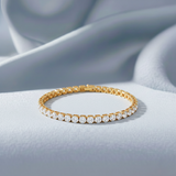 Goldene Tennisarmband